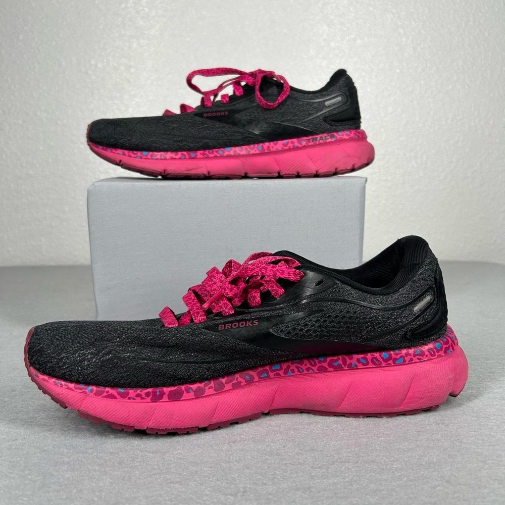 NIB Brooks Trace 2 Run Wild Running Shoes | Cosmic Cheetah | 8